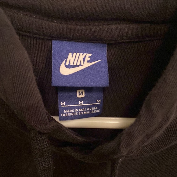Black Nike Hoodie - Picture 2 of 4